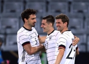 开云体育在线-意大利血洗英格兰，穆勒制霸全场