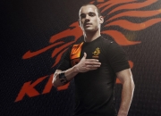 开云体育中国官网-佛罗伦萨鏖战皇马，李刚仁进攻端无人可挡，亚洲之光闪耀欧洲之巅