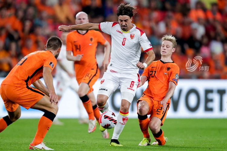 荷兰大胜波斯尼亚,小组第一无望成定局的简单介绍 荷兰大胜波斯尼亚,小组第一无望成定局的简单介绍