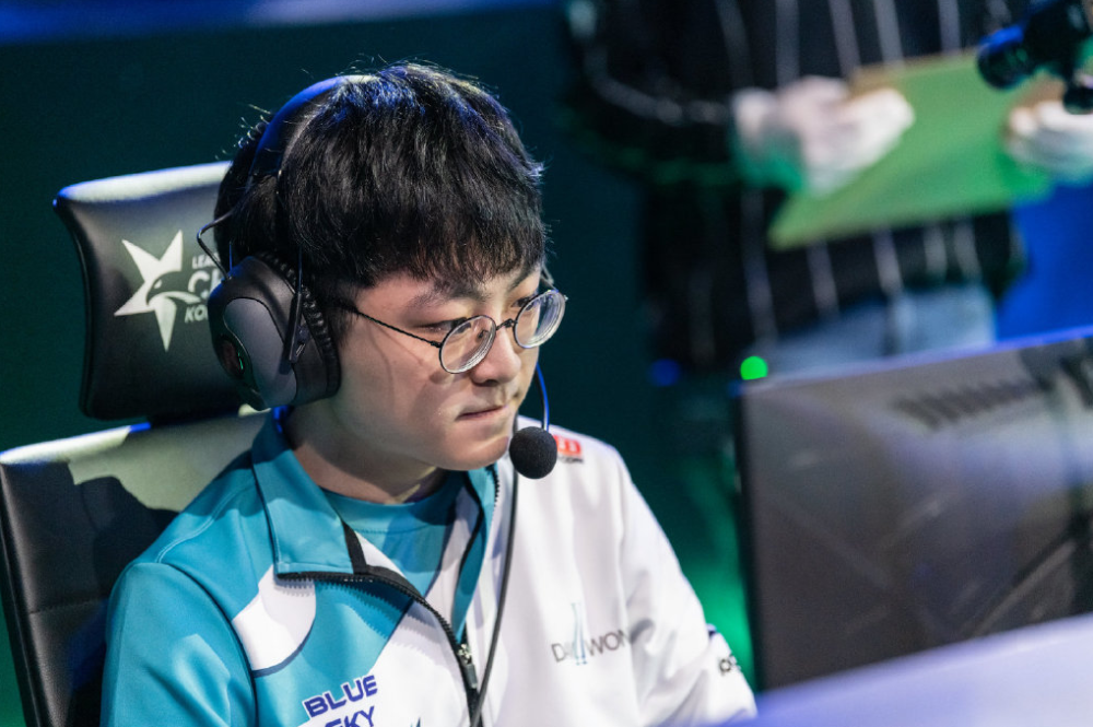 Misfits力克FPX，Tian统治全场的简单介绍