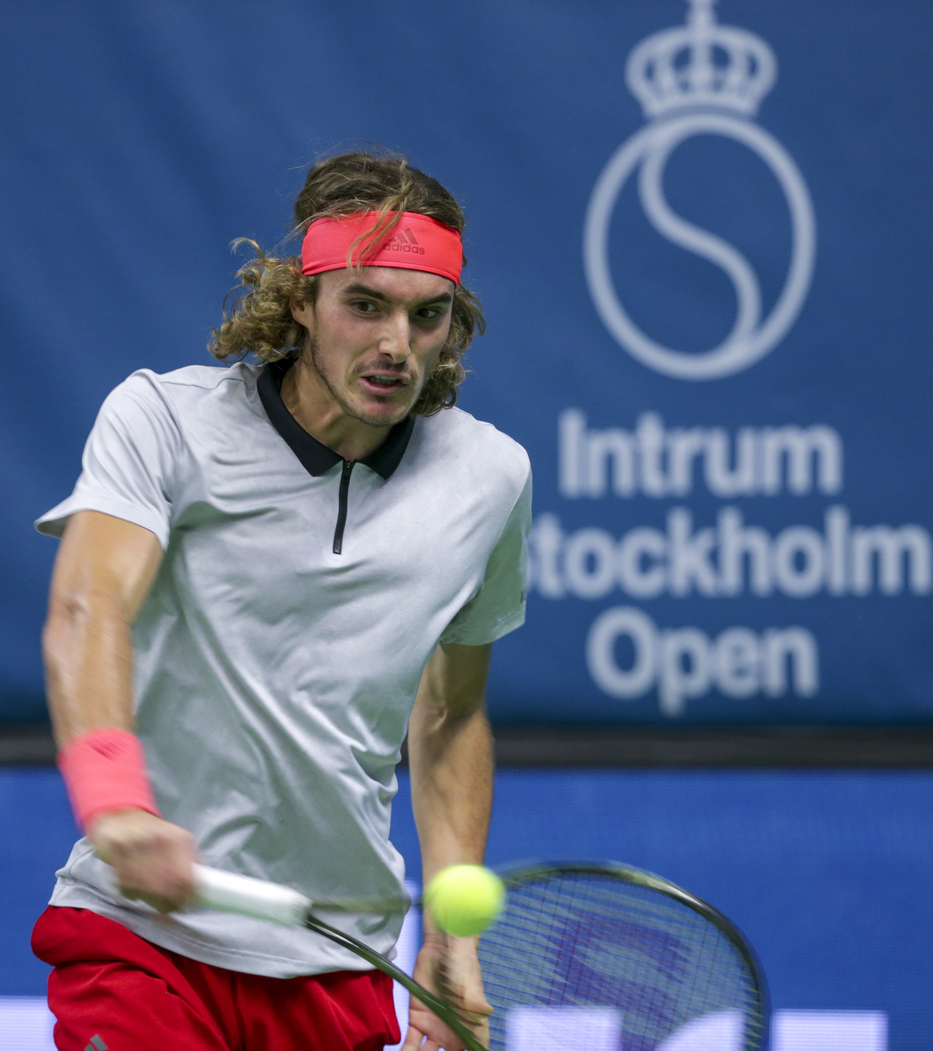 法国网球队力克日本网球队，西西帕斯高光表现