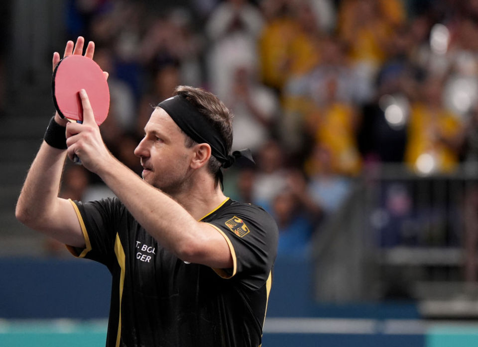 包含比利时乒乓球队横扫奥地利乒乓球队，波尔完成帽子戏法的词条