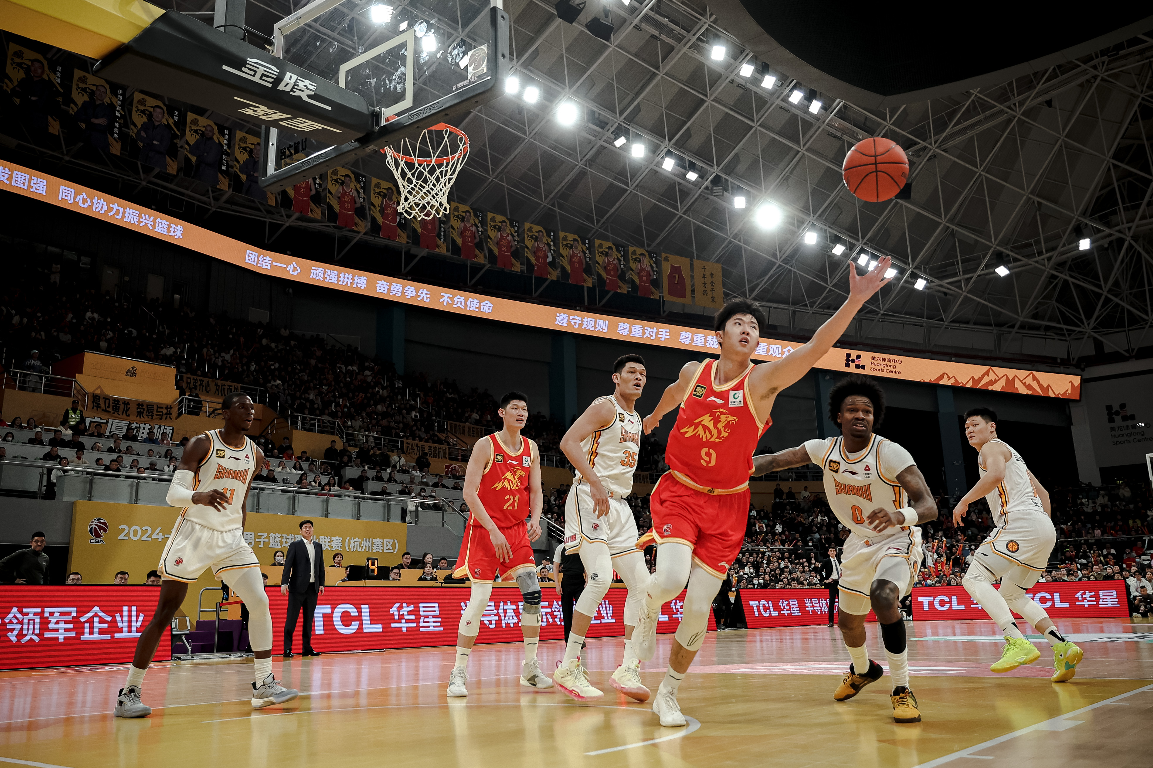 关于浙江男篮集结全力，备战辽宁男篮的信息