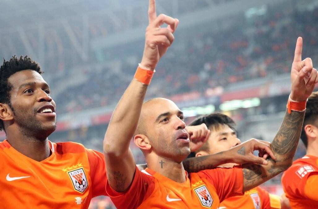 临危受命，球队战将力挽狂澜的简单介绍