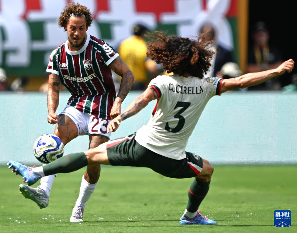 关于华人球员突破射门得手，切尔西士气大振的信息