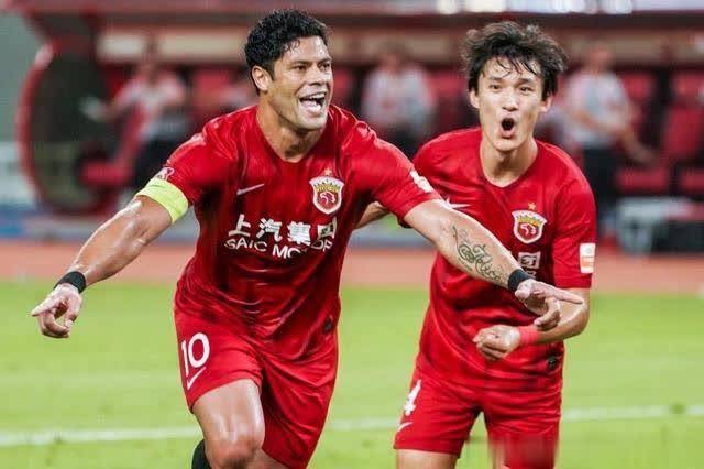 包含斯旺西队在比赛中取得胜利，实力得到认可的词条