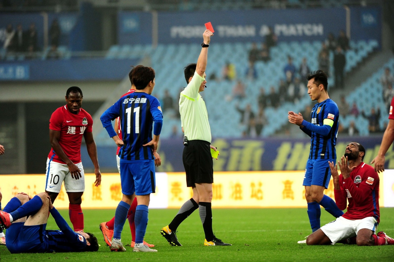 关于苏宁主场迎战重庆力帆，争取取得开门红的信息