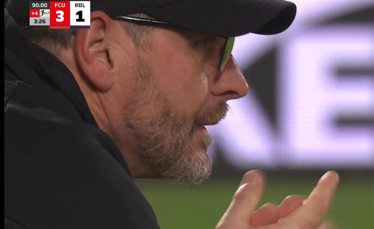 关于荷兰爆冷莱比锡红牛，德容绝境逆转的信息