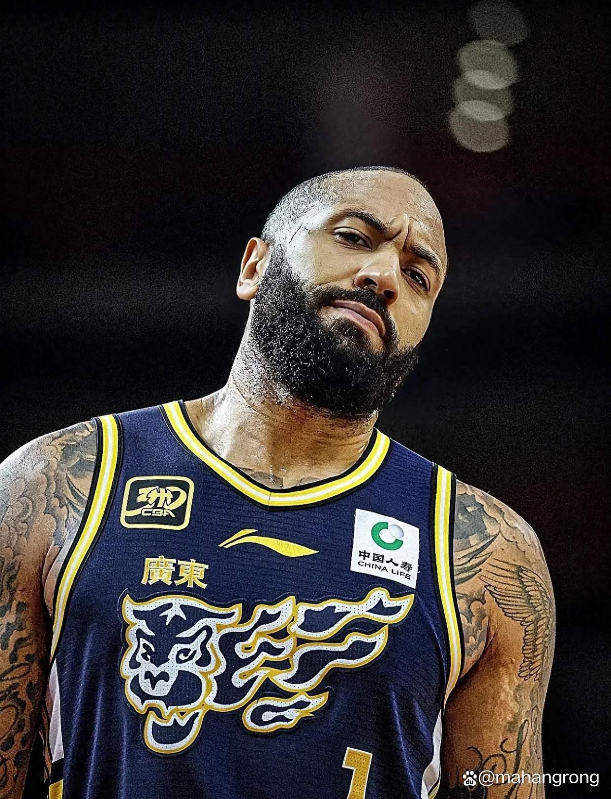 外援爆发传闻引担忧,球队管理层深感为难的简单介绍 外援爆发传闻引担忧,球队管理层深感为难的简单介绍