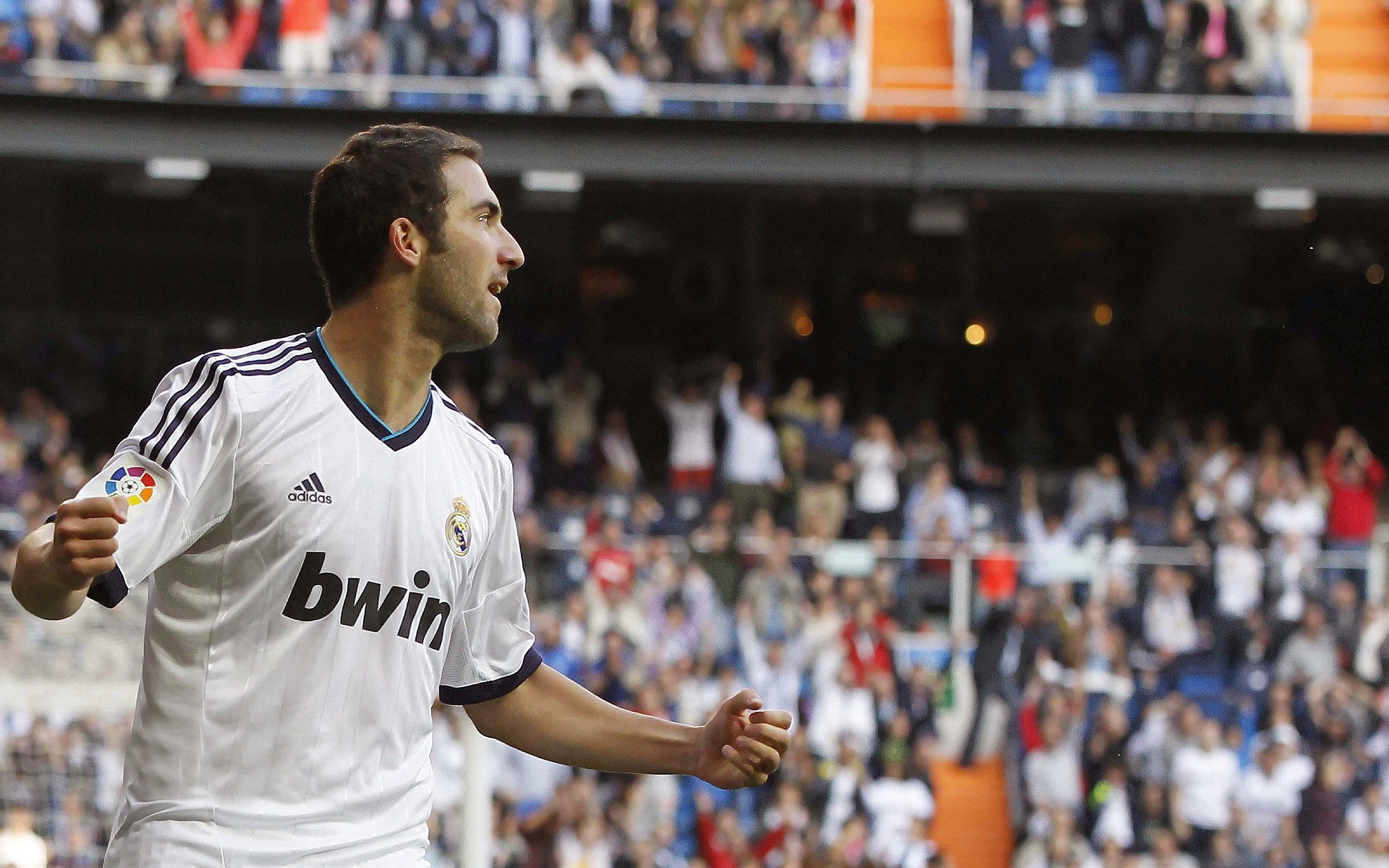 北欧神话再临，莱万数据全面爆炸，芬兰奇迹击碎国际米兰神话